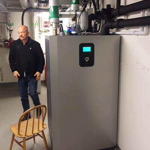  Thermia värmepumpsinstallation i fastighet